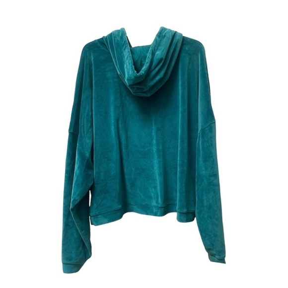 Disney loungewear Ariel “ Turn your troubles into bubbles” hoodie Size 3X - Picture 2 of 6